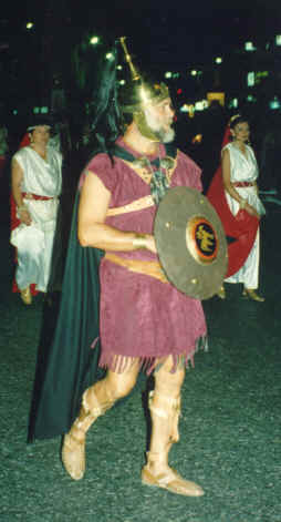 Traje de guerrero antiguo 